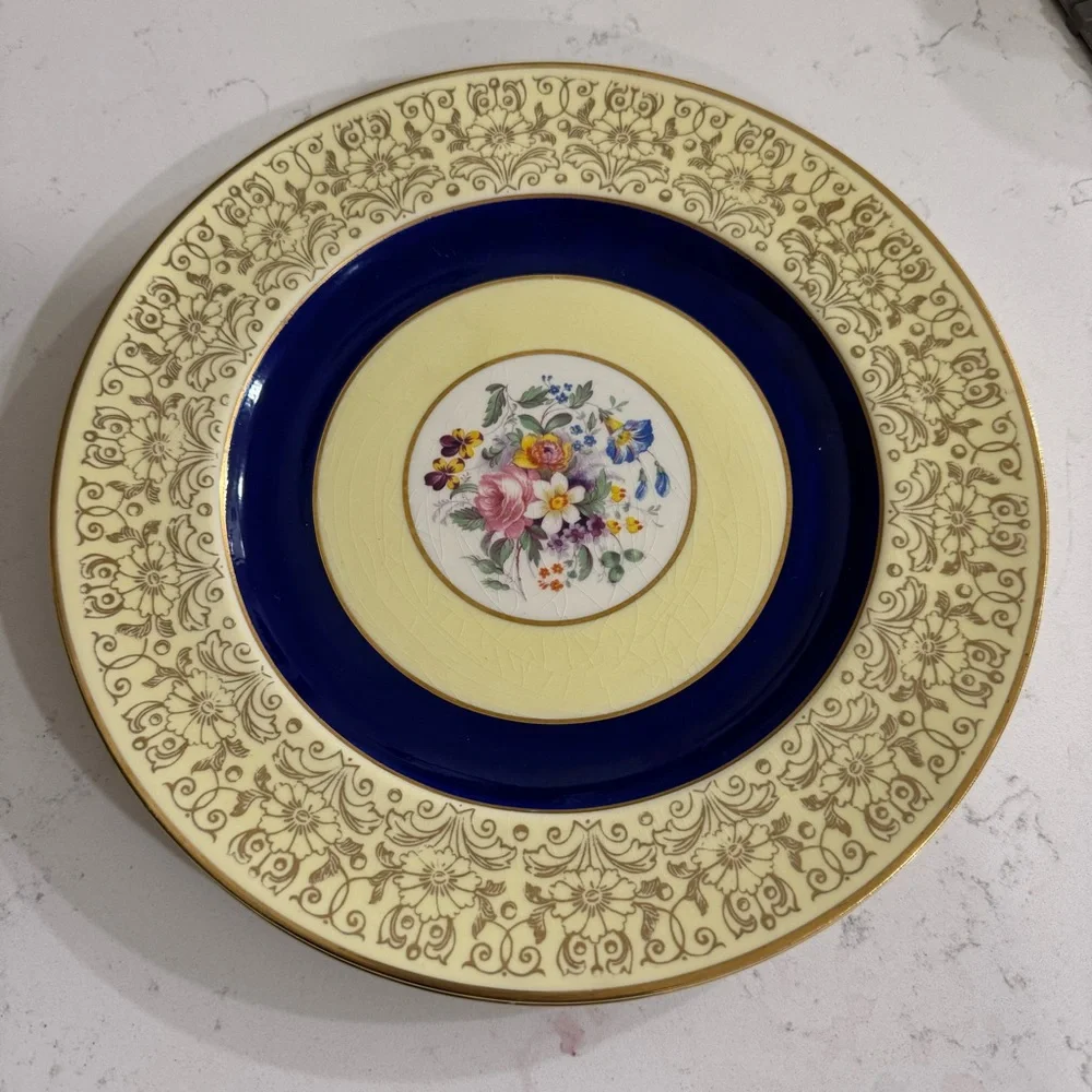 2/ Pareek Johnson Brothers England JB311 Blue Dinner Plates 10.5